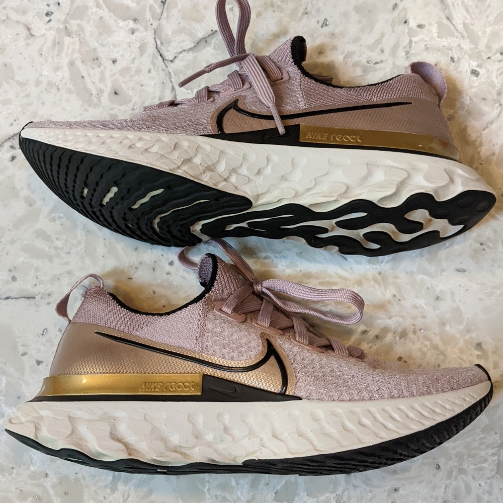 Nike React Infinity Run Flyknit Sneakers 7